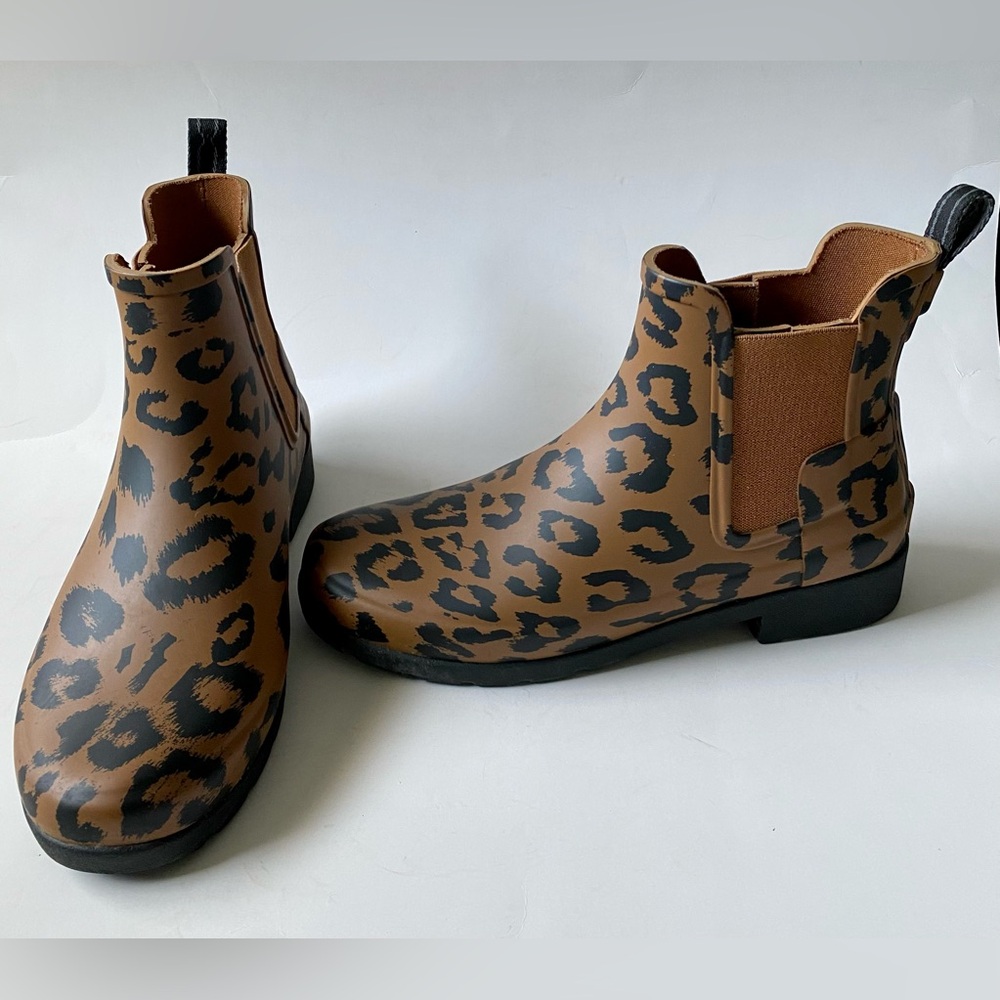 Hunter Leopard Print Short Rain Boots Black Brown Size 6 Animal